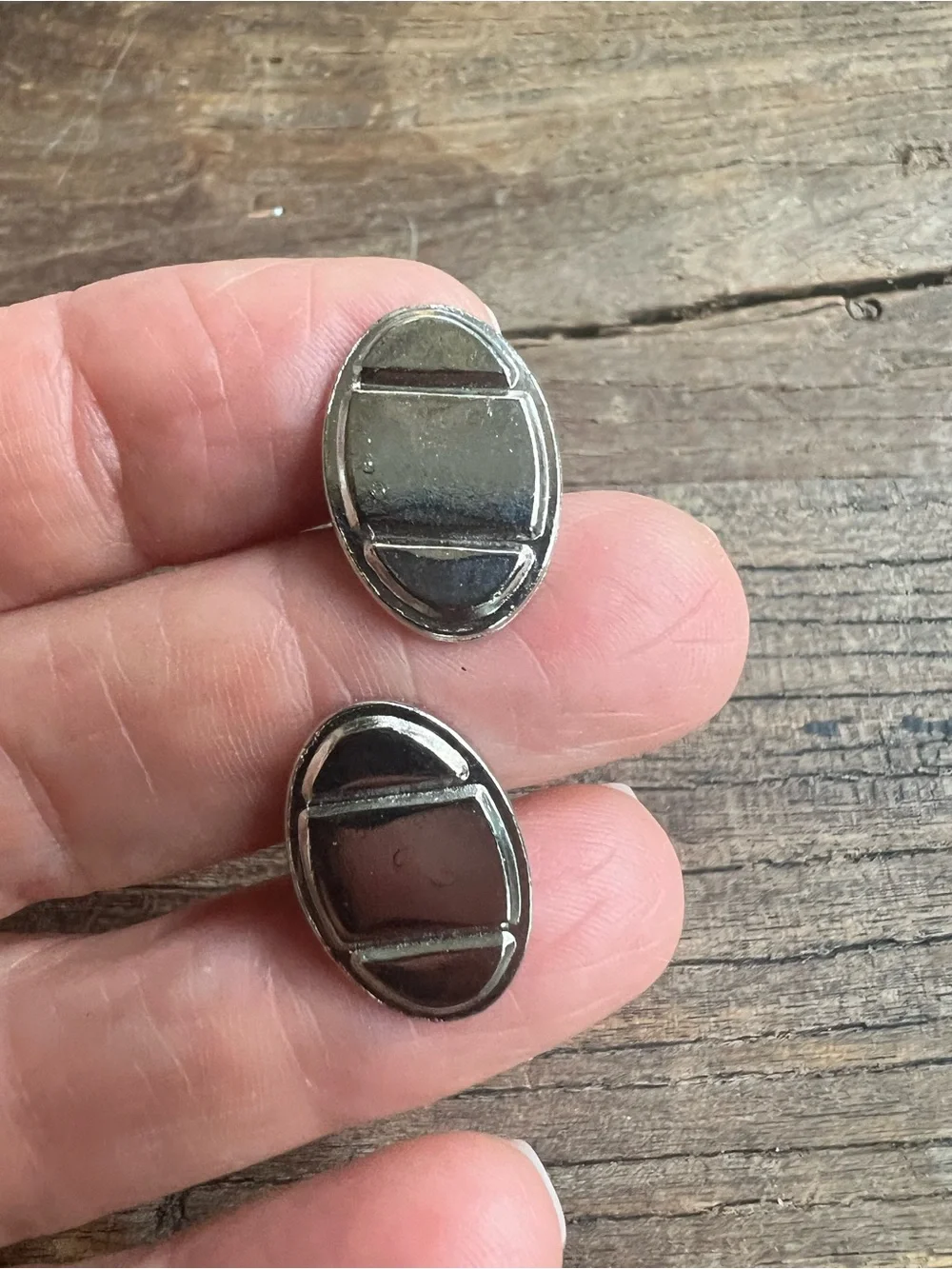 Oval Silver Vintage-Style Cufflinks